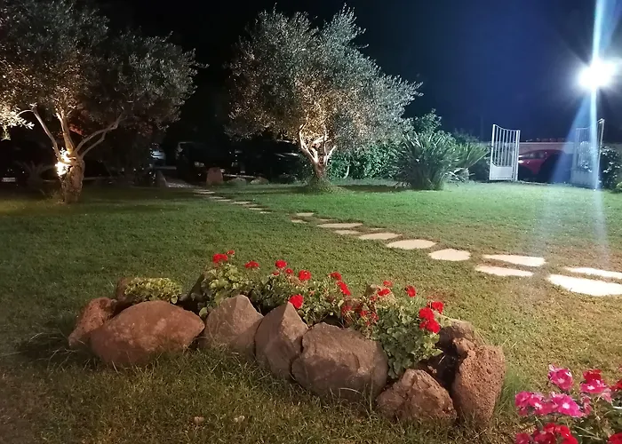 Hotel S'Ortale con Parcheggio interno e Ristorante all'aperto
